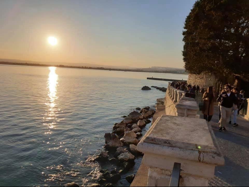 Siracusa Vacanze Сиракузы Экстерьер фото